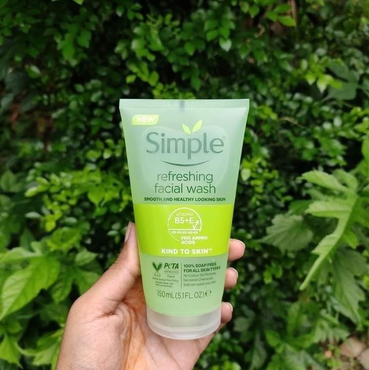 Simple Refreshing Facial Wash-150 ml - Image 2